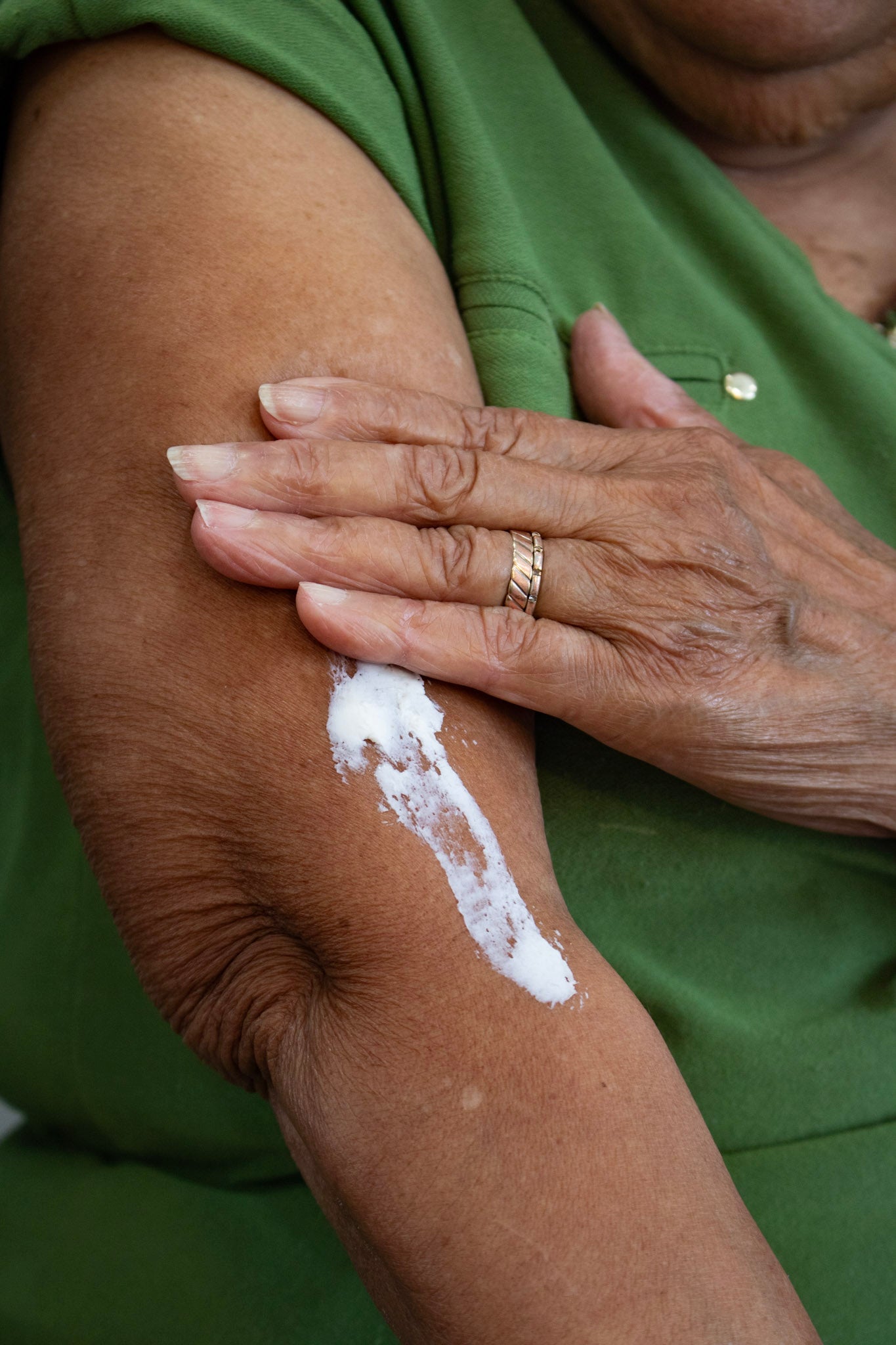 <h1>Skincare  that you can <strong>trust.</strong></h1>